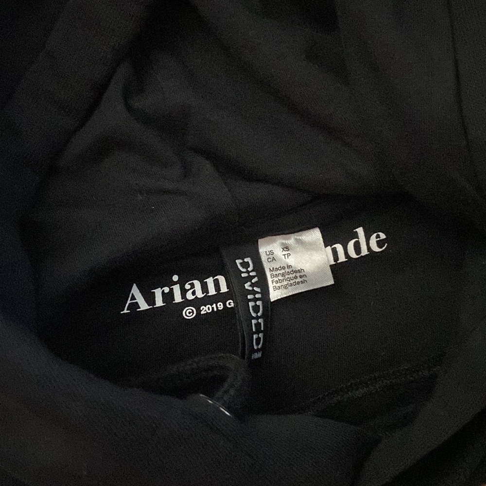 Ariana grande,oversized sweater - Picture 3 of 5